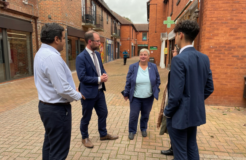 Pauline talking to the Police and Crime Commissioner and local residents in Maiden Place 