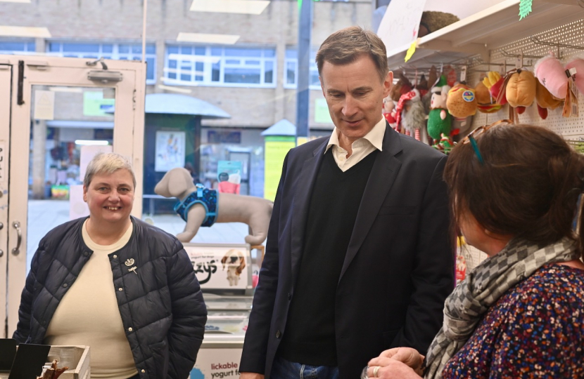 Pauline Jorgensen and Jeremy Hunt at Woodley Pets